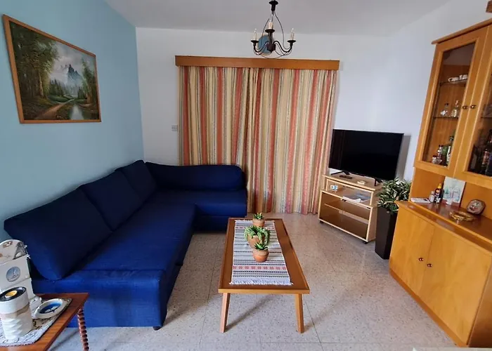 Manors Seaside 2br House 100m From The & Free Parking *