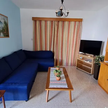 Manors Seaside 2br House 100m From The & Free Parking *