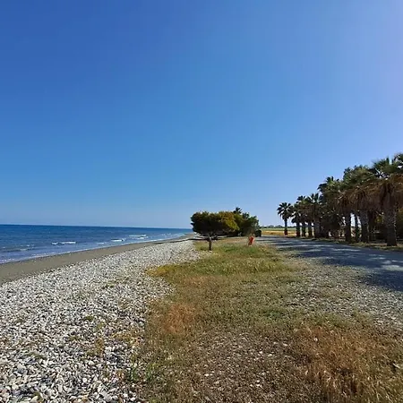 Relaxing 2 Seaside Manors