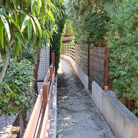 Manors Seaside 2br House 100m From The & Free Parking