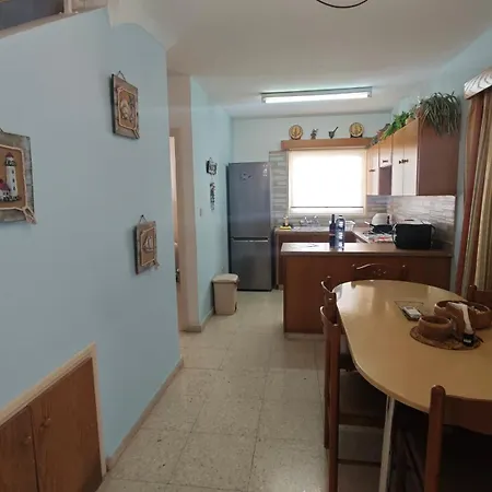 בית נופש Manors Seaside 2br House 100m From The & Free Parking *